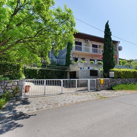 Apartments And Room Luka クレノヴィツァ エクステリア 写真