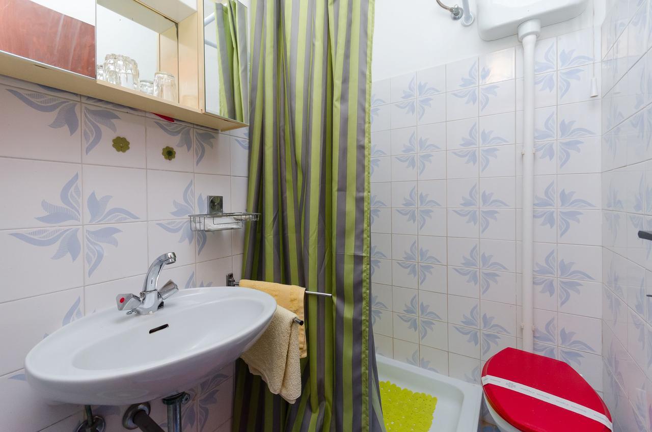 Apartments And Room Luka クレノヴィツァ エクステリア 写真